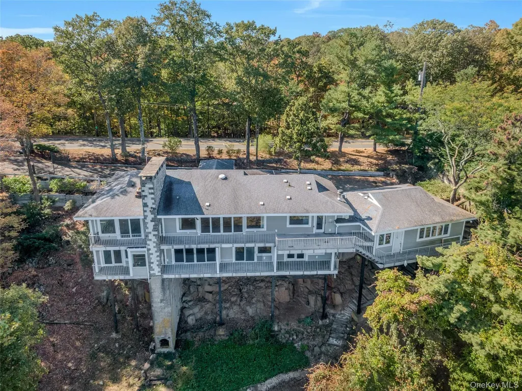 29 Tweed Boulevard Nyack NY 10960