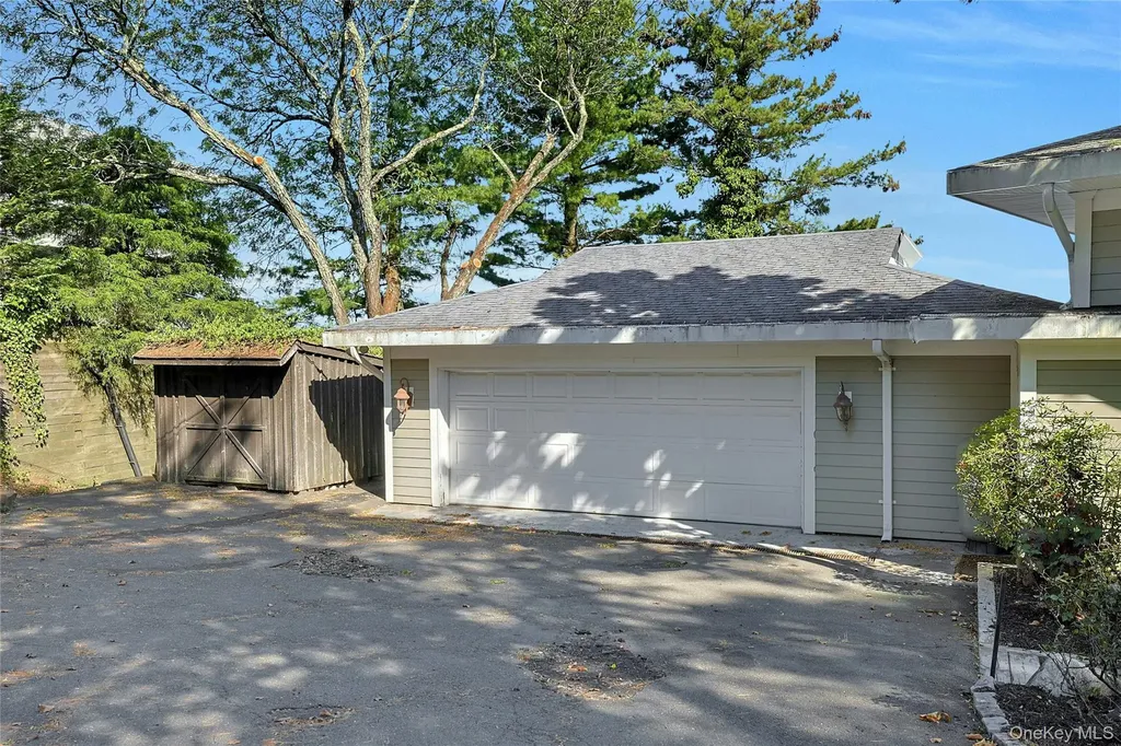 29 Tweed Boulevard Nyack NY 10960