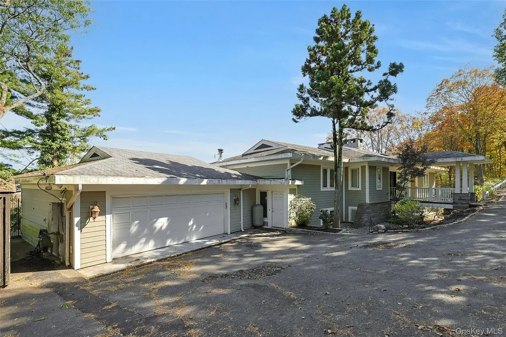 29 Tweed Boulevard Nyack NY 10960
