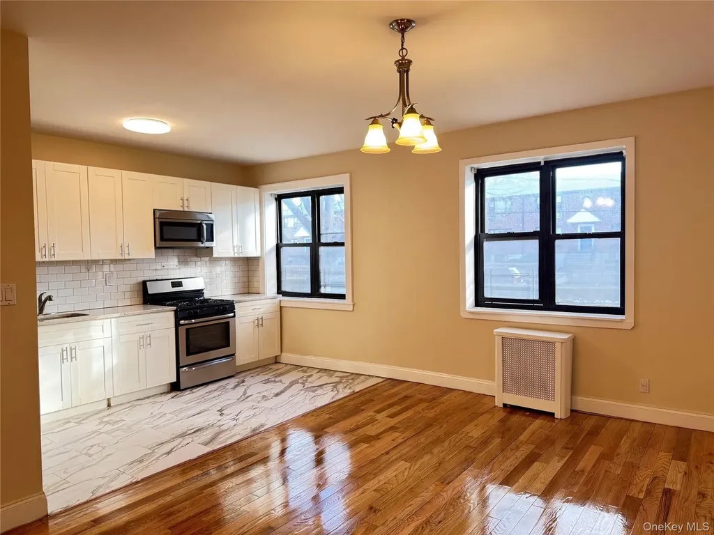 110 Stonelea Place New Rochelle NY 10801
