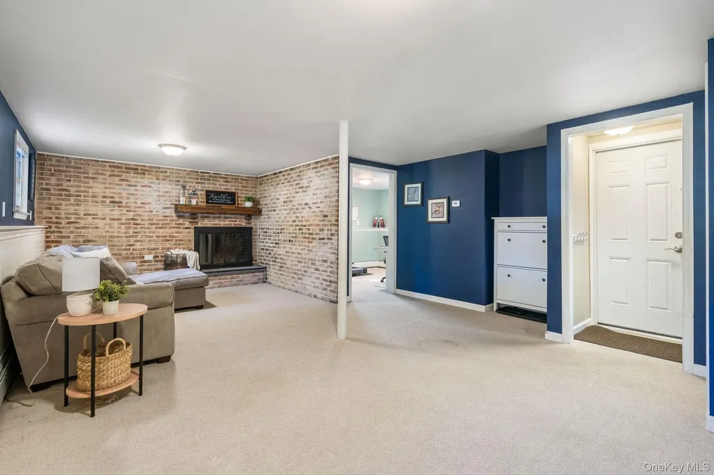 4 Lancer Drive Newburgh NY 12550