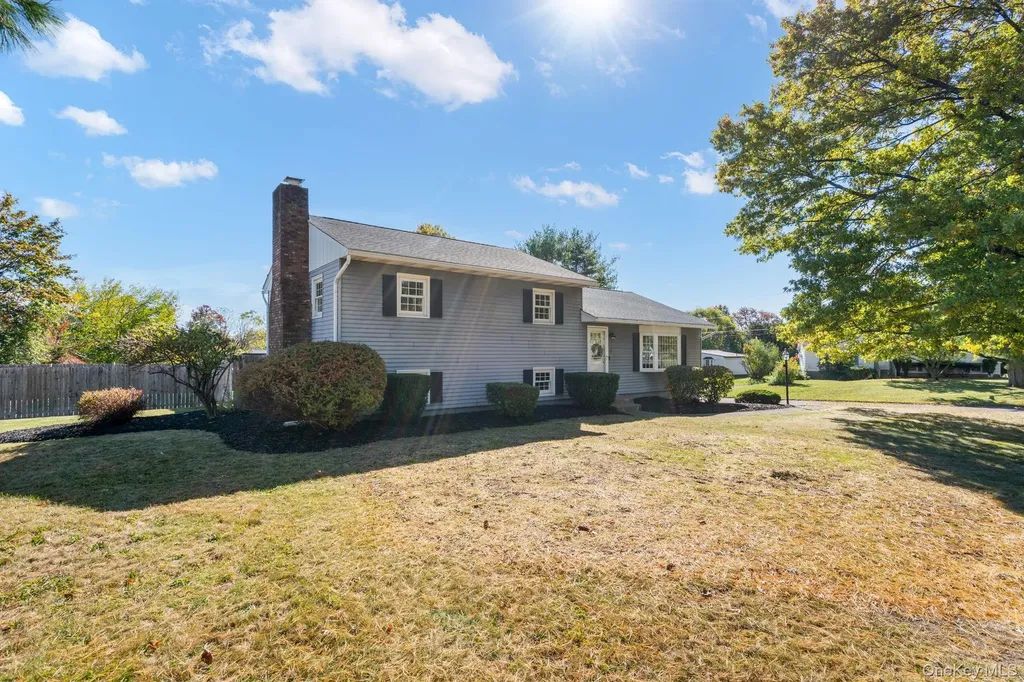 4 Lancer Drive Newburgh NY 12550