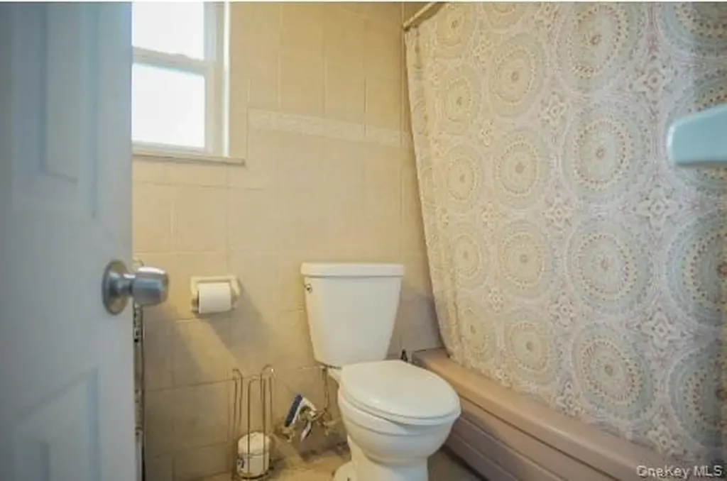 668 Van Siclen Avenue Brooklyn NY 11207
