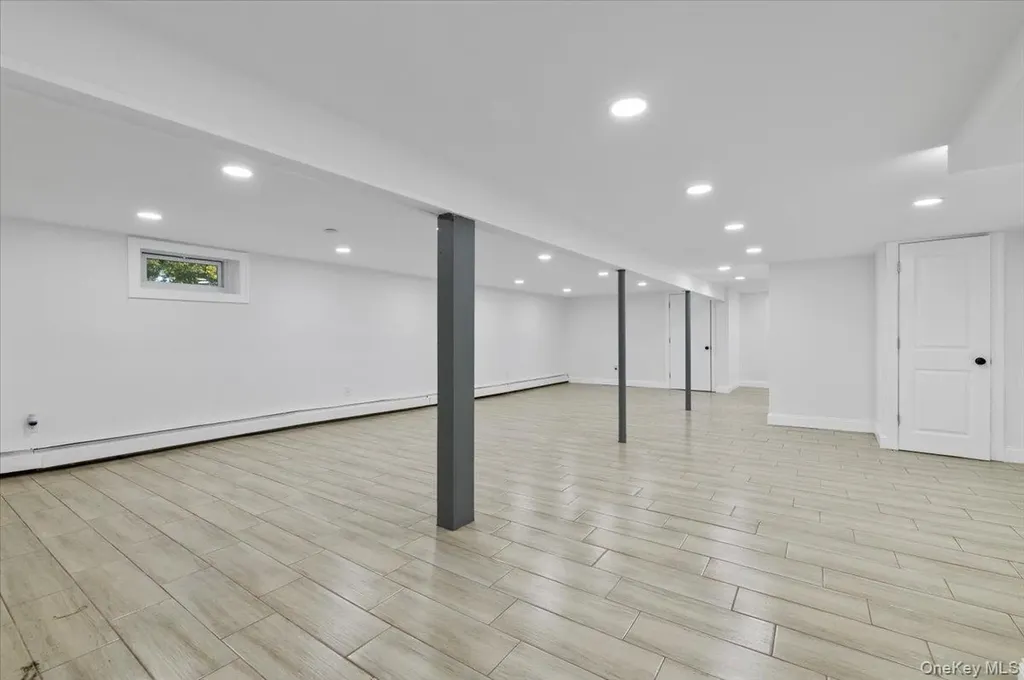 1358 Saxon Avenue Bay Shore NY 11706