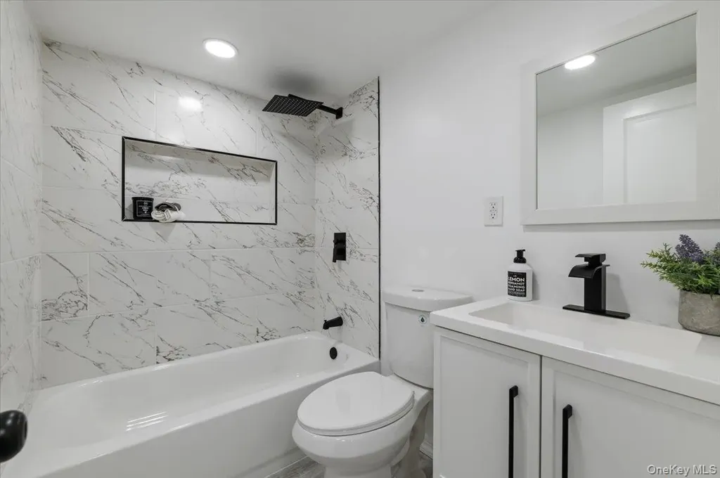 1358 Saxon Avenue Bay Shore NY 11706