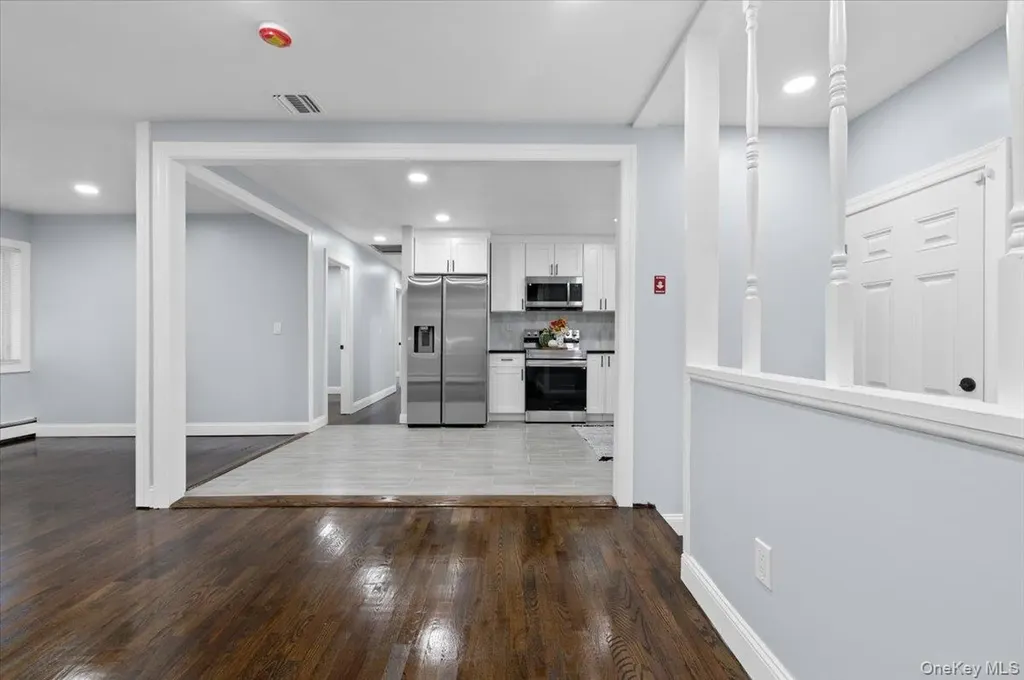 1358 Saxon Avenue Bay Shore NY 11706