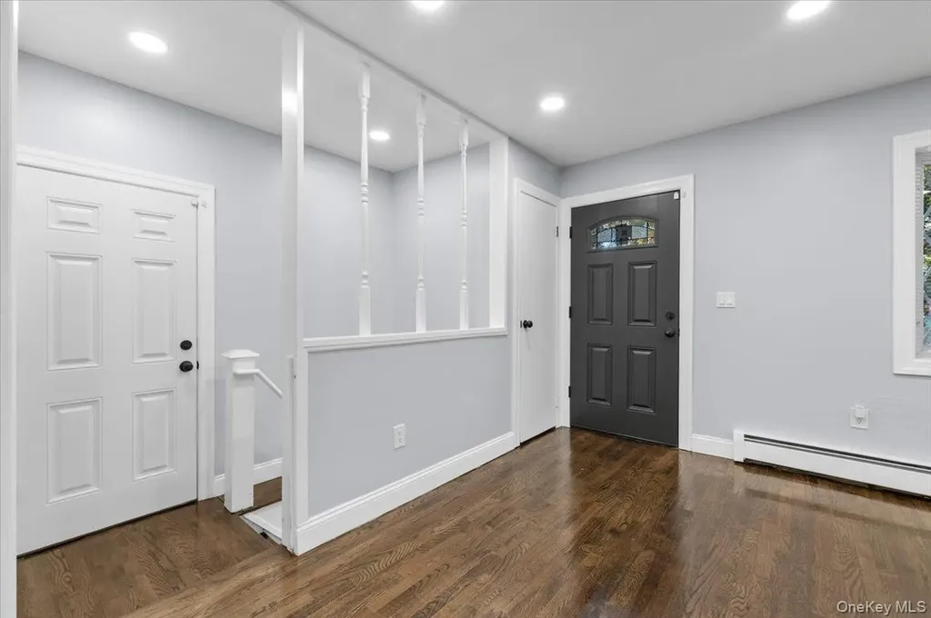 1358 Saxon Avenue Bay Shore NY 11706