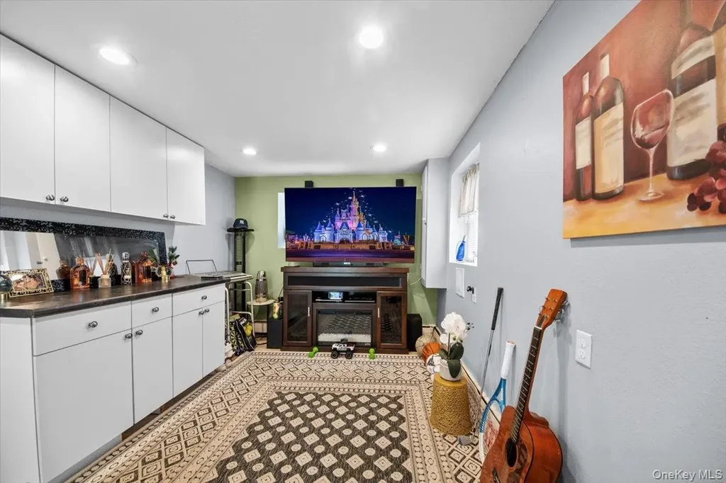 23 Meadow Road Montrose NY 10548