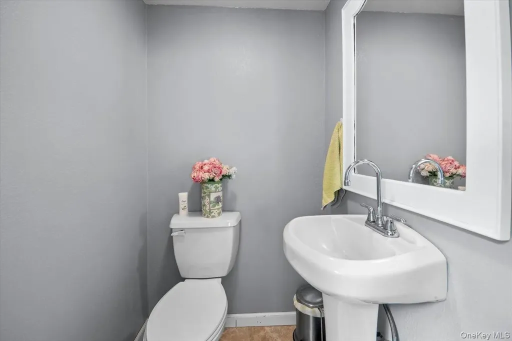 23 Meadow Road Montrose NY 10548