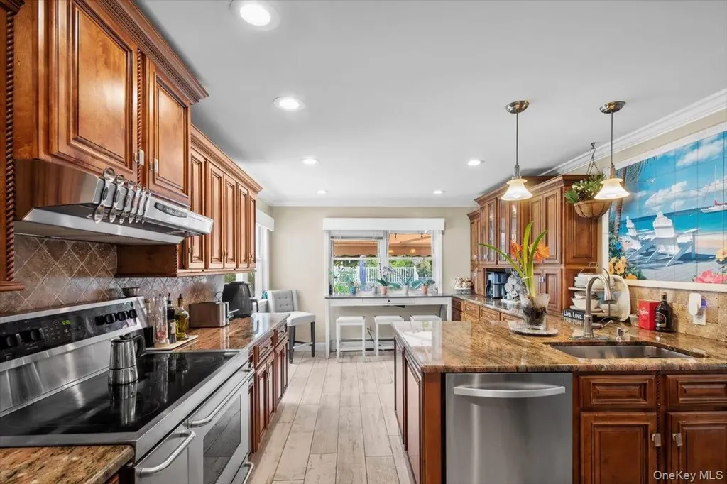 23 Meadow Road Montrose NY 10548