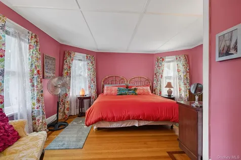 4 Railroad Avenue Staatsburg NY 12580