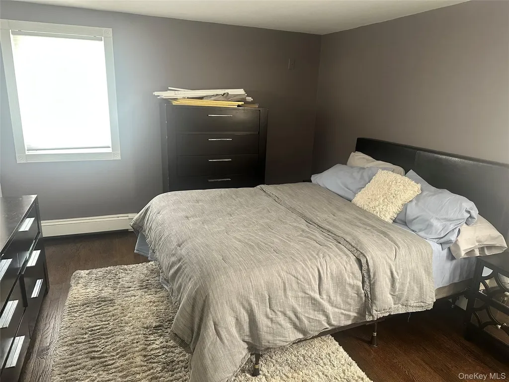 209 Old Post Drive Hauppauge NY 11788