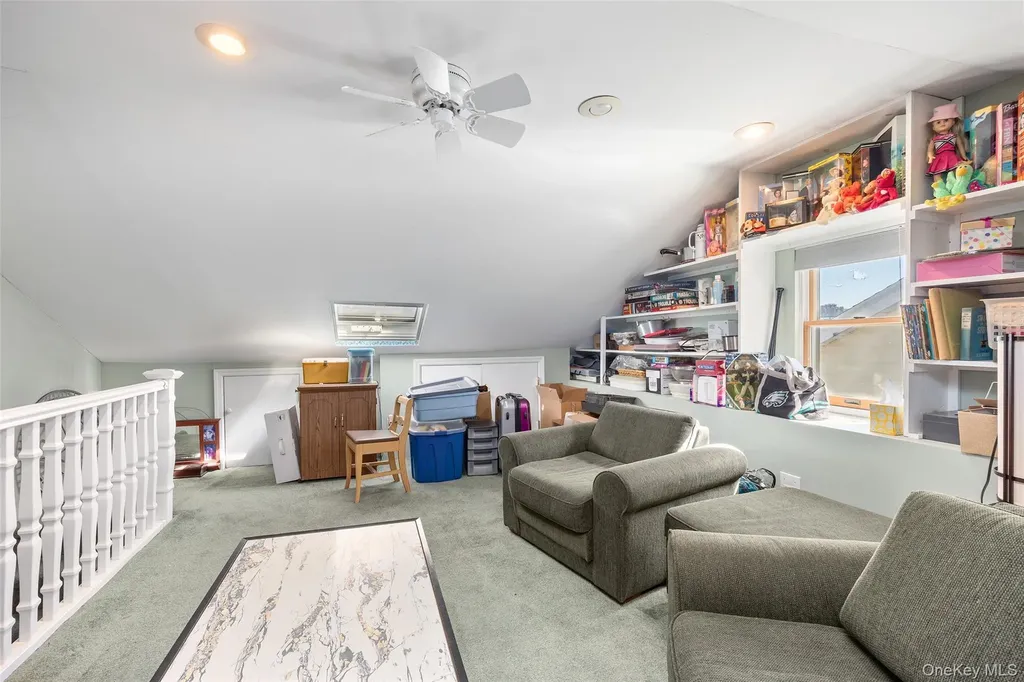 1946 Tomlinson Avenue Bronx NY 10461
