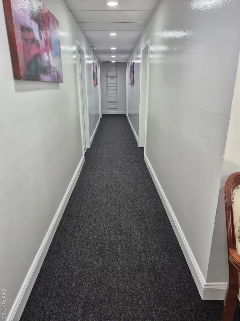 475 W Merrick Road Valley Stream NY 11580