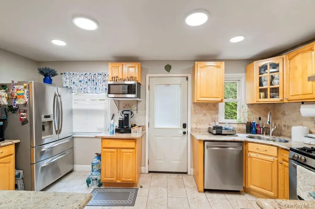 21 Jasper Street Valley Stream NY 11580
