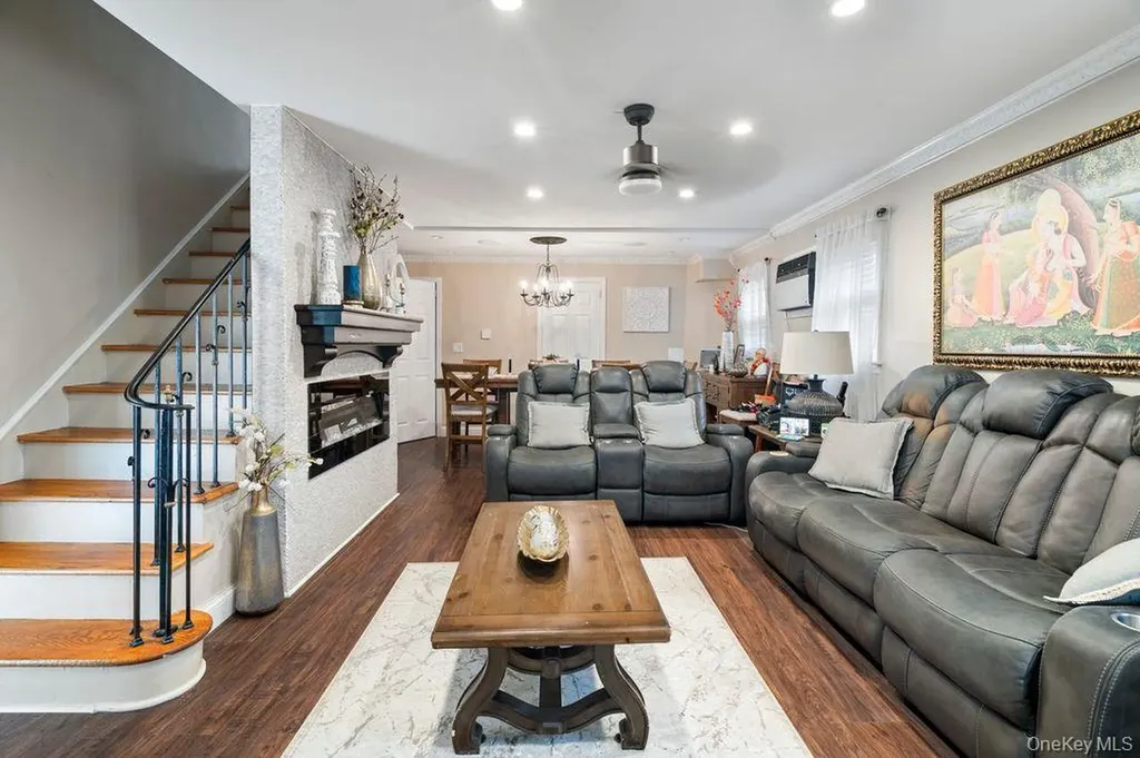 21 Jasper Street Valley Stream NY 11580
