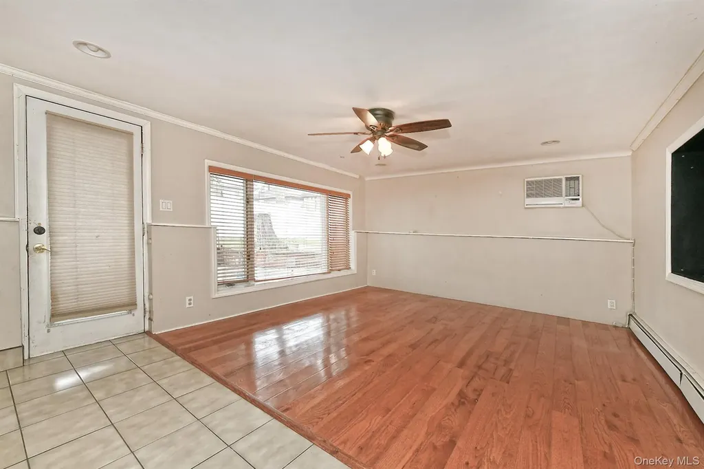 147 Brookside Drive Valley Stream NY 11581