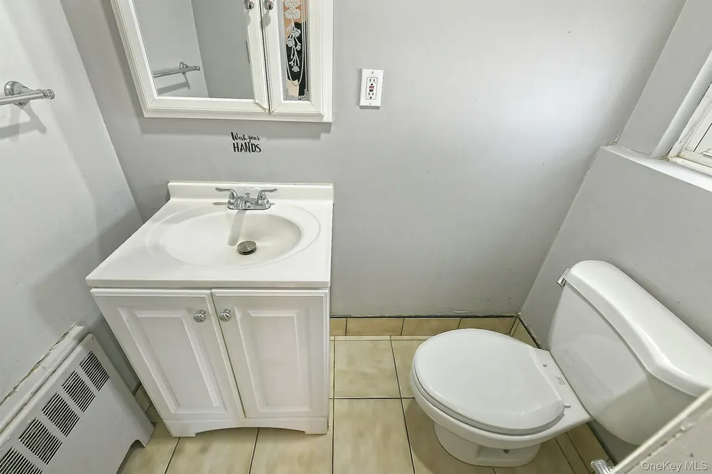 147 Brookside Drive Valley Stream NY 11581