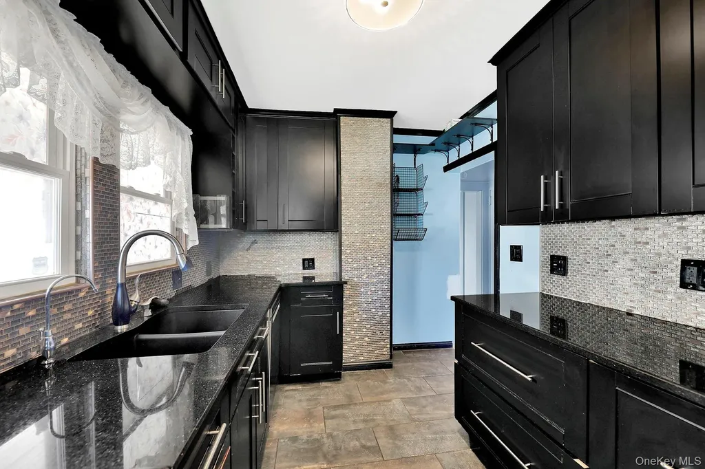 94 Woods Avenue Roosevelt NY 11575