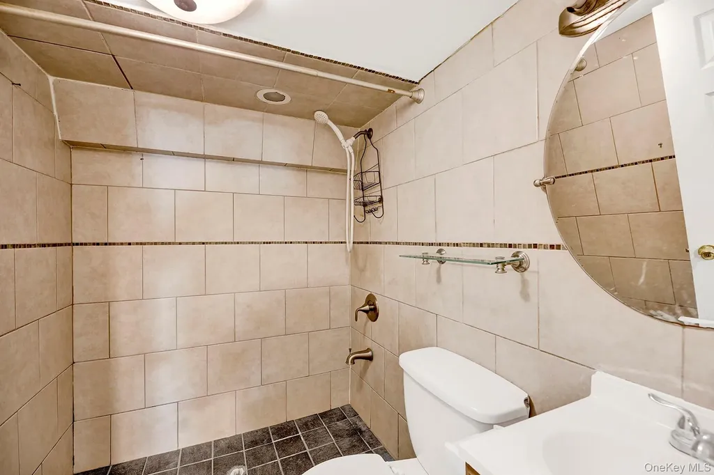 94 Woods Avenue Roosevelt NY 11575