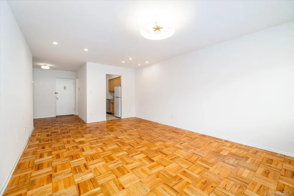22 North Forest Avenue Rockville Centre NY 11570