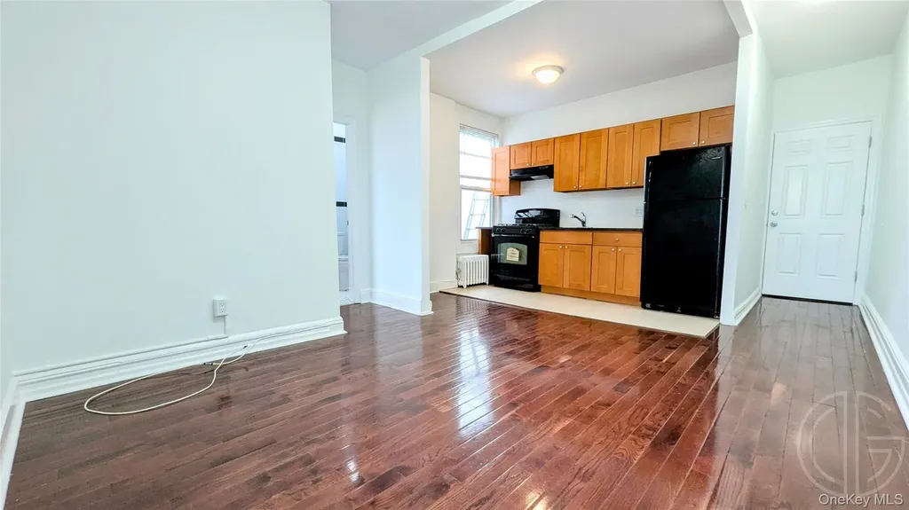 4507 Ditmars Boulevard Astoria NY 11105