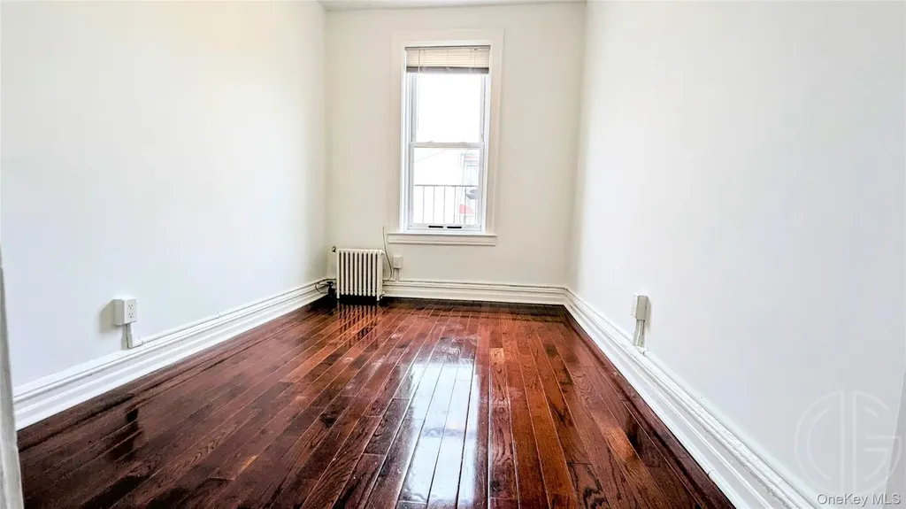 4507 Ditmars Boulevard Astoria NY 11105