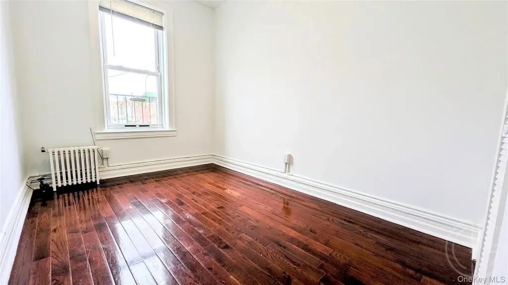 4507 Ditmars Boulevard Astoria NY 11105