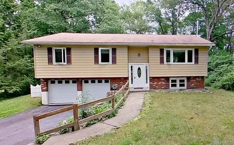 81 Ritter Road Stormville NY 12582