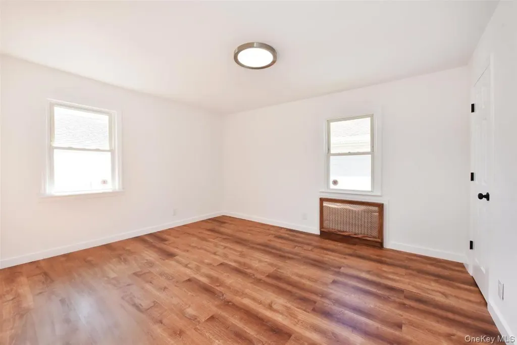 461 Pinebrook Avenue West Hempstead NY 11552