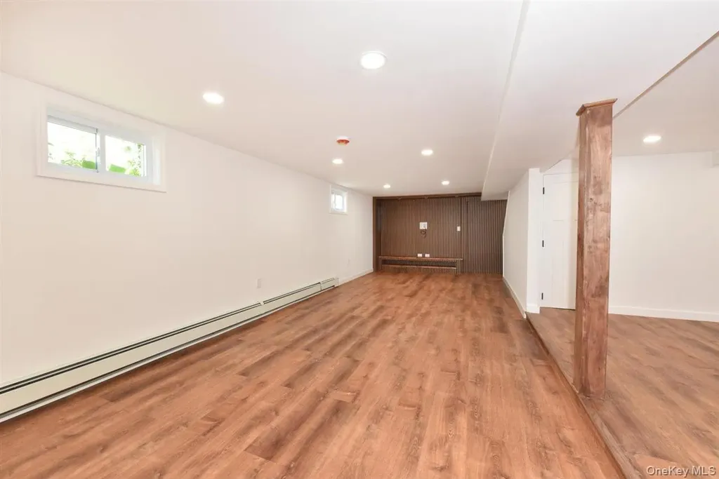 461 Pinebrook Avenue West Hempstead NY 11552