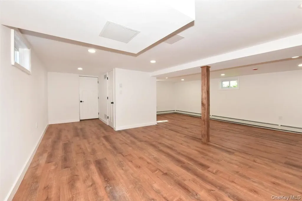 461 Pinebrook Avenue West Hempstead NY 11552