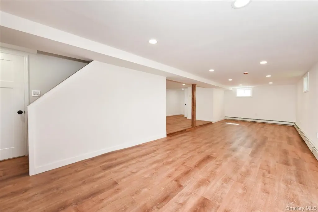 461 Pinebrook Avenue West Hempstead NY 11552