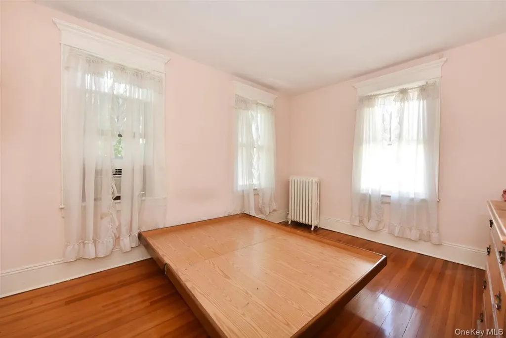 101 Wallace Street Freeport NY 11520