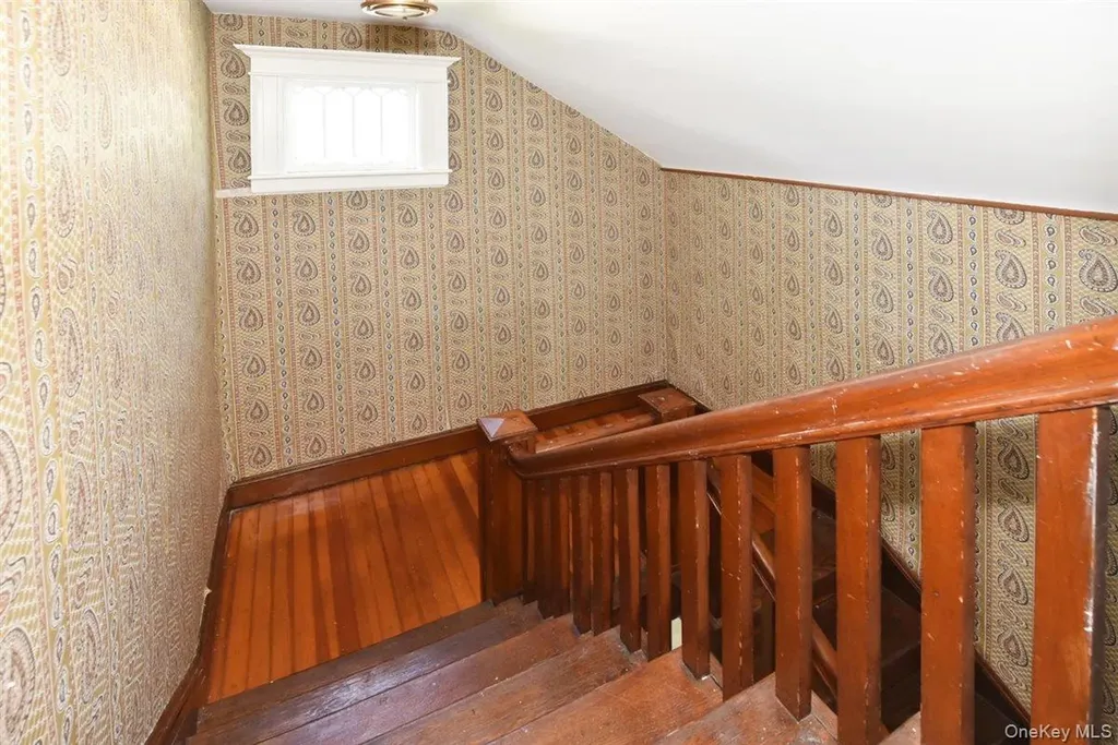 101 Wallace Street Freeport NY 11520