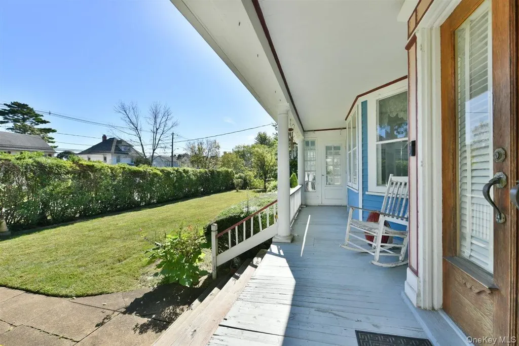 101 Wallace Street Freeport NY 11520