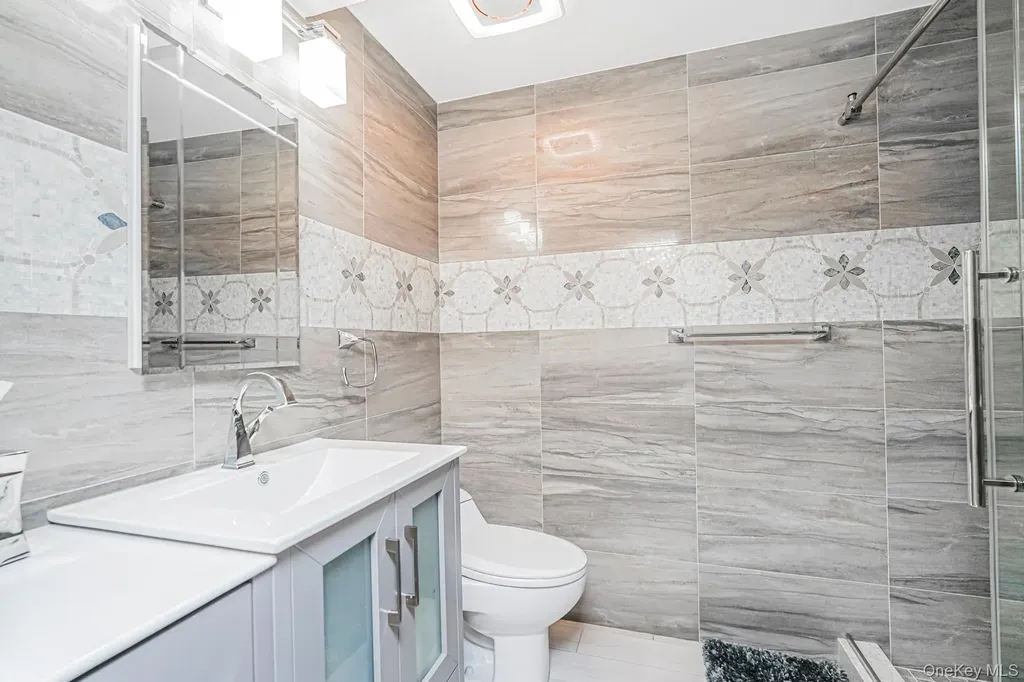 218 Albee Avenue Staten Island NY 10312