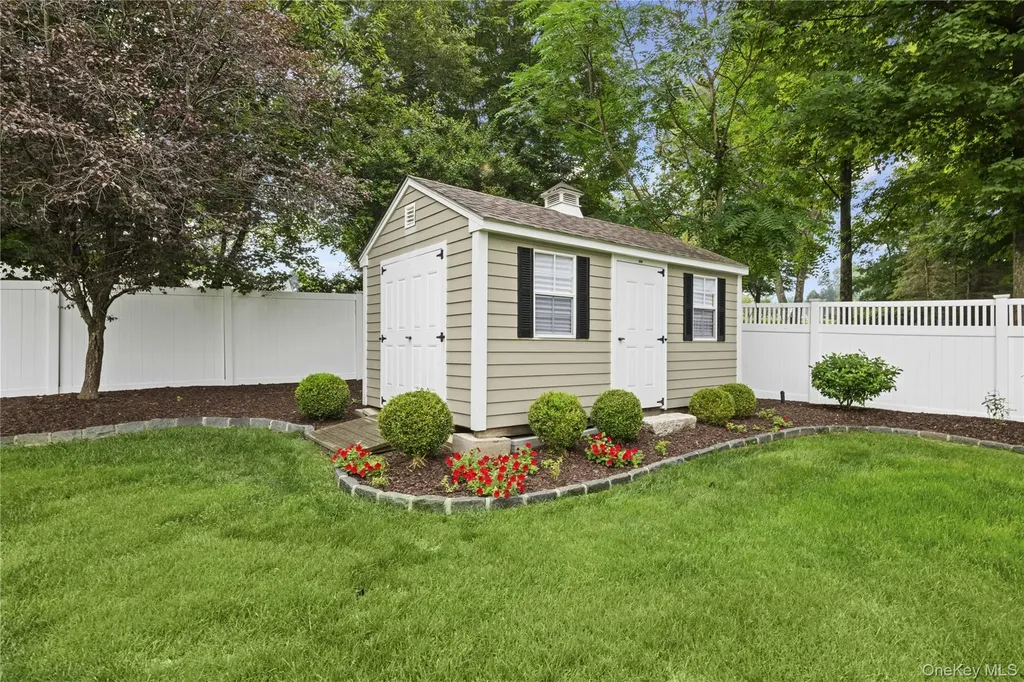 80 Majestic Ridge Carmel NY 10512