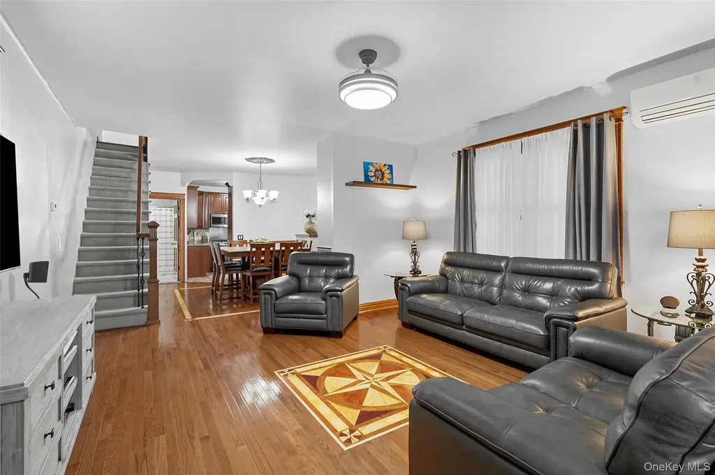1444 Gillespie Avenue Bronx NY 10461