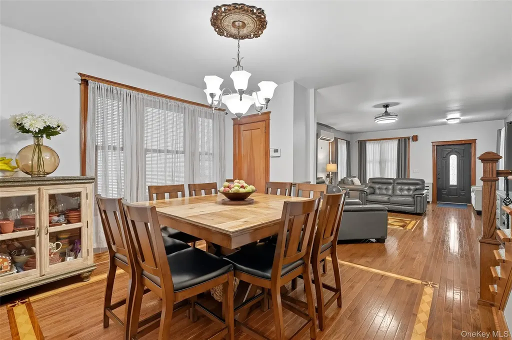 1444 Gillespie Avenue Bronx NY 10461