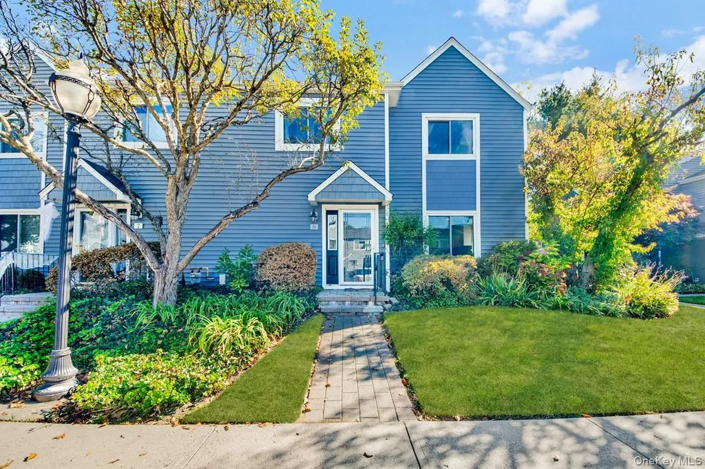 8 Hendrick Hills Peekskill NY 10566