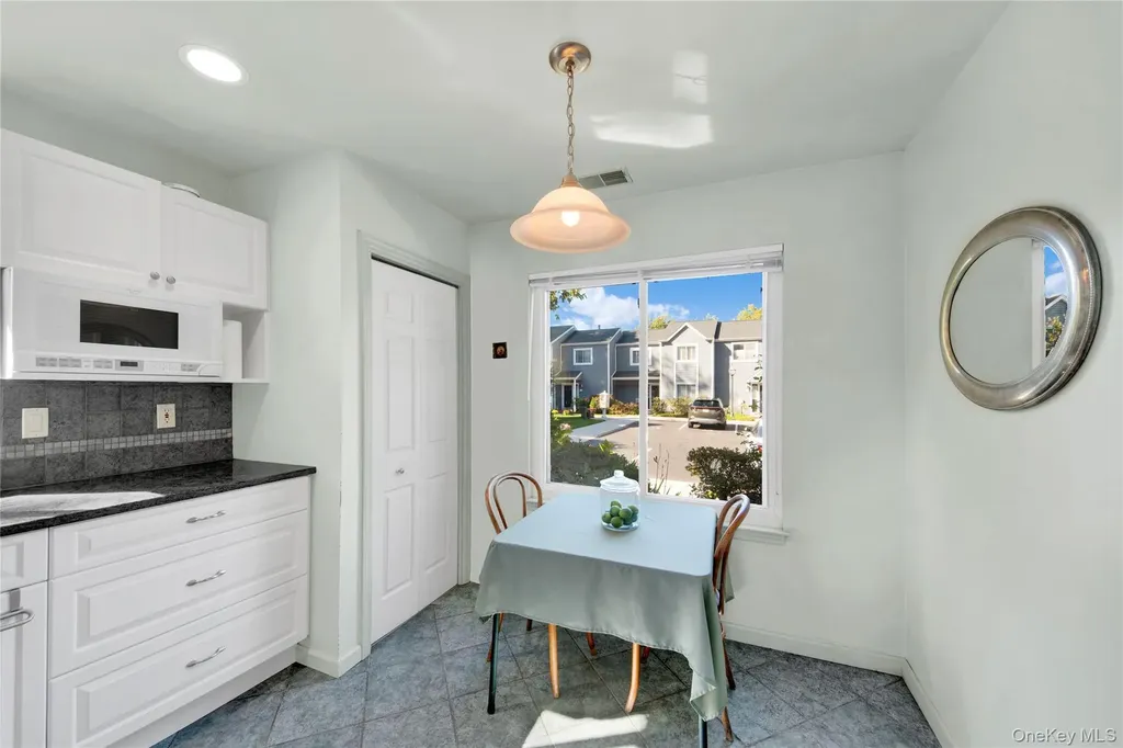 8 Hendrick Hills Peekskill NY 10566