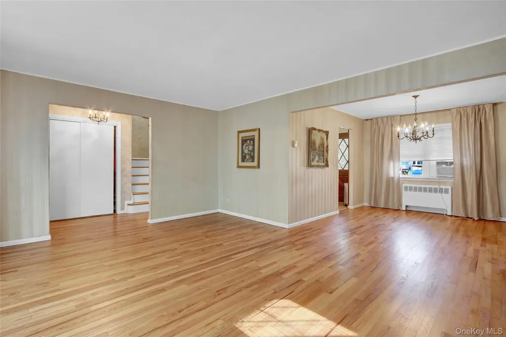 60 Elizabeth Drive Bethpage NY 11714