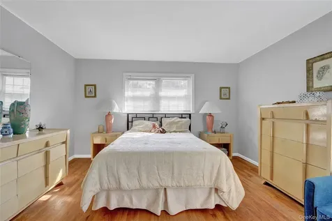 60 Elizabeth Drive Bethpage NY 11714