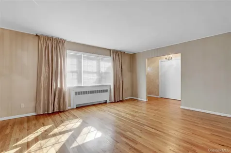 60 Elizabeth Drive Bethpage NY 11714