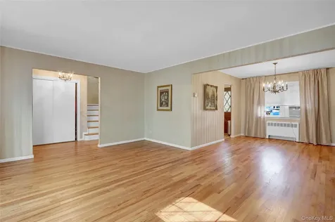 60 Elizabeth Drive Bethpage NY 11714