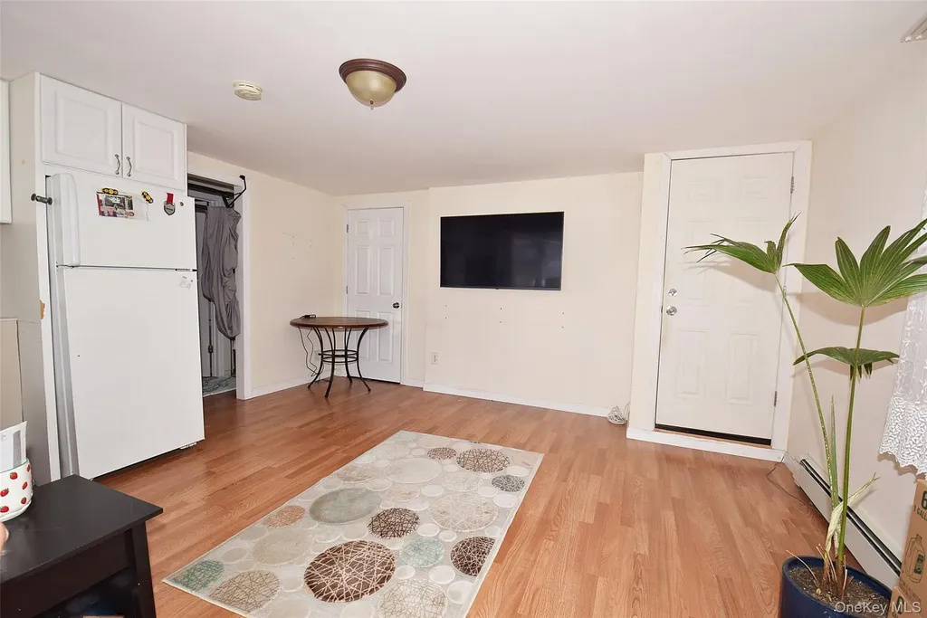 436 Herzel Boulevard West Babylon NY 11704
