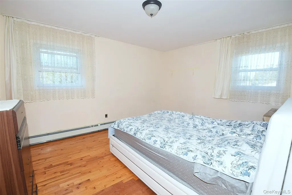 436 Herzel Boulevard West Babylon NY 11704