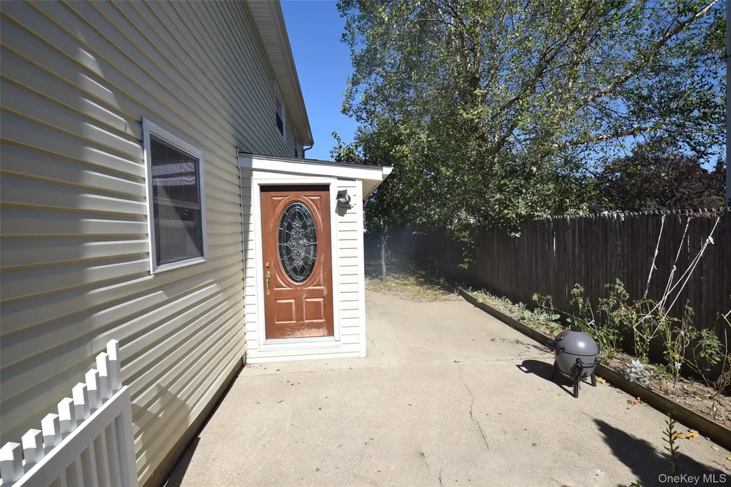 436 Herzel Boulevard West Babylon NY 11704