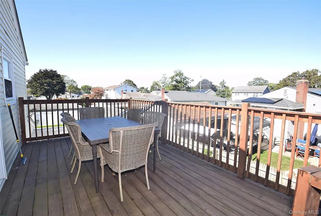 436 Herzel Boulevard West Babylon NY 11704
